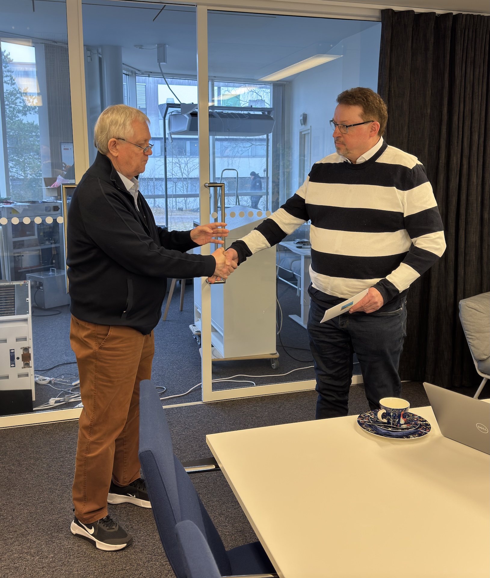 Stravent / Vesa Pyhtil&auml;n el&auml;kekahvit